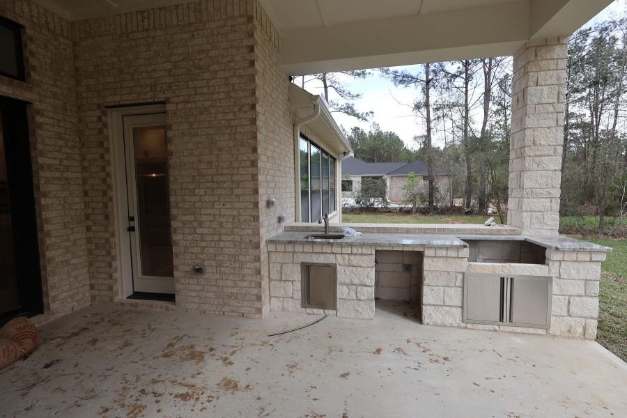 Exterior details and patio area of a home in , Montgomery (Image 23).