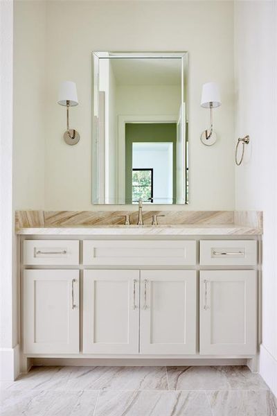 Furnished interior view inside a new home in , Keller (Image 33).