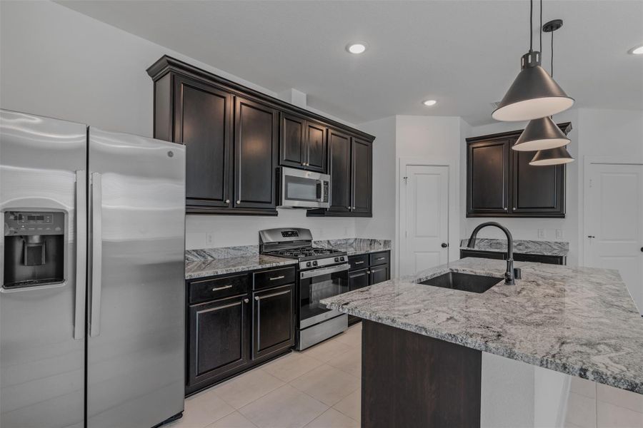 Furnished interior view inside a new home in Emory Glen, Magnolia (Image 8).
