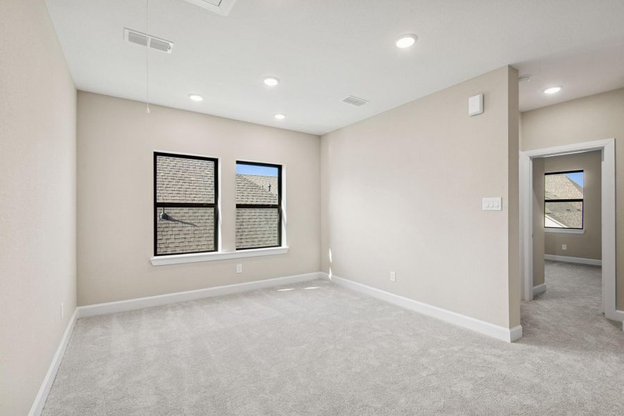 Spacious, unfurnished interior of a new home in Riceland 60’ Homesites, Mont Belvieu (Image 16). Spacious, unfurnished interior of a new home in Riceland 60’ Homesites, Mont Belvieu (Image 16).