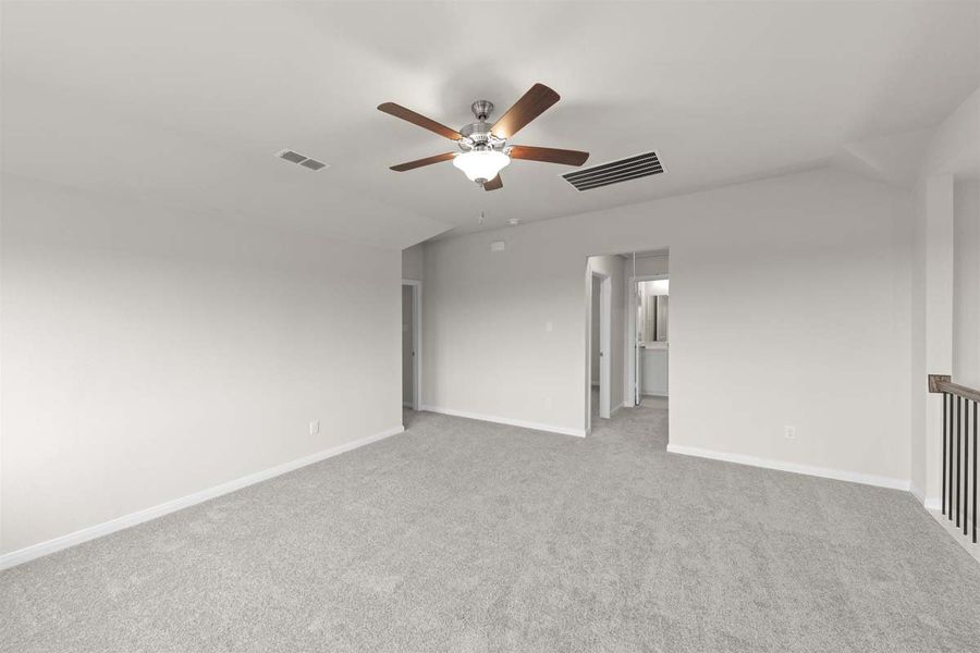 Spacious, unfurnished interior of a new home in Leonard Trails, Anna (Image 28).