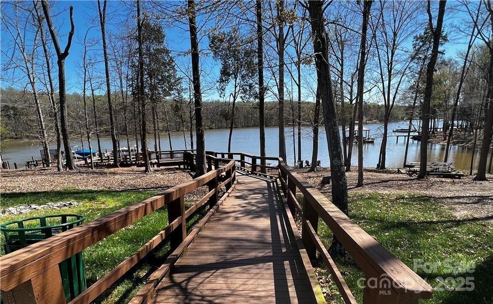 Scenic Walking Trails around Lake