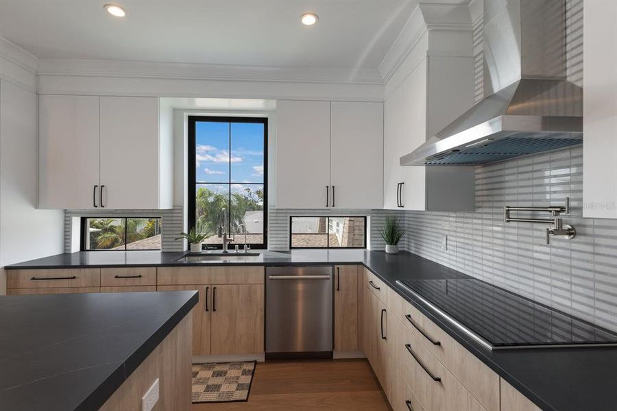 Furnished interior view inside a new home in , Bradenton Beach (Image 56).