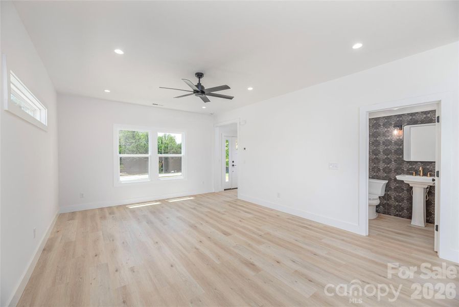Spacious, unfurnished interior of a new home in , Candler (Image 15).