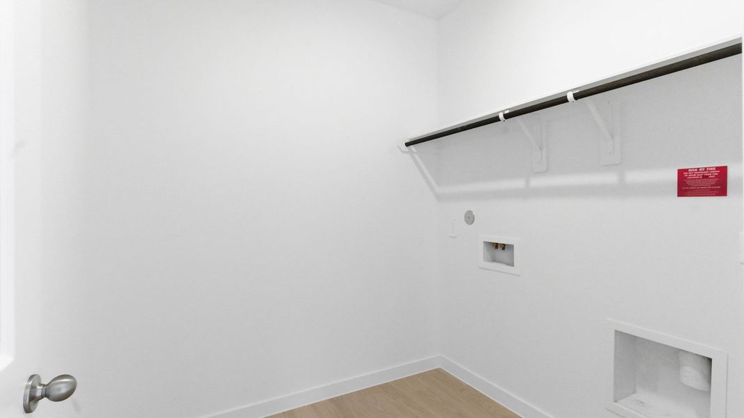 Spacious, unfurnished interior of a new home in Sorrento, Richmond (Image 21).