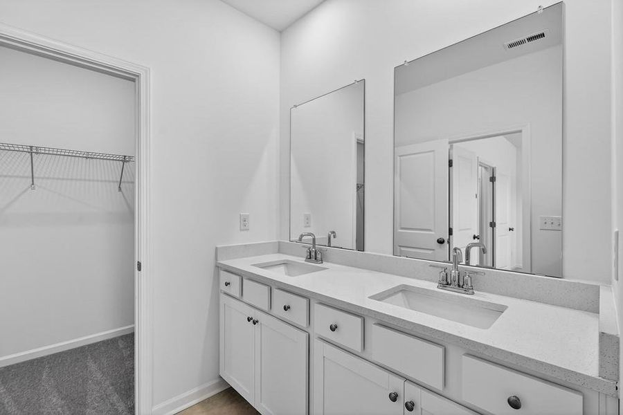 Furnished interior view inside a new home in Alder Creek, Cumming (Image 10).