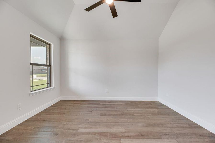 Spacious, unfurnished interior of a new home in , Pilot Point (Image 22). Spacious, unfurnished interior of a new home in , Pilot Point (Image 22).