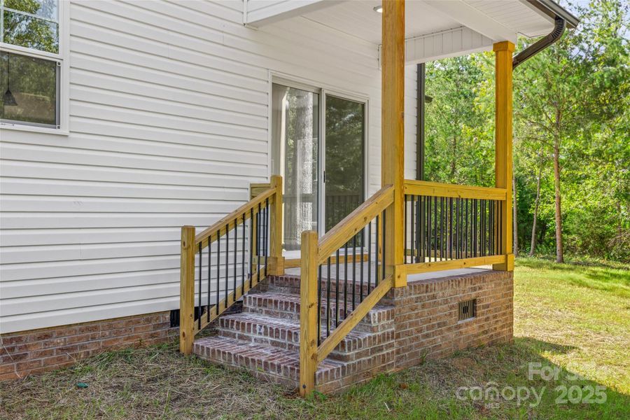 Image 42 of a home in .