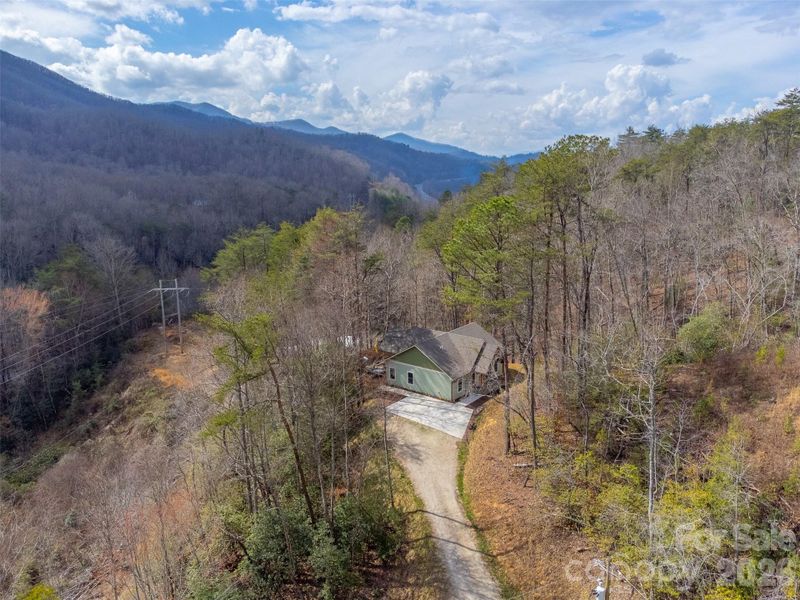 Natural landscape and outdoor views near in Bryson City (Image 48). Natural landscape and outdoor views near in Bryson City (Image 48).