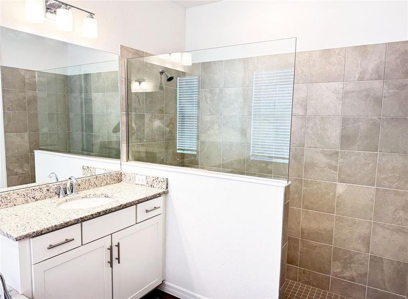 Furnished interior view inside a new home in Heritage Landing: Executive Homes, Punta Gorda (Image 6). Furnished interior view inside a new home in Heritage Landing: Executive Homes, Punta Gorda (Image 6).