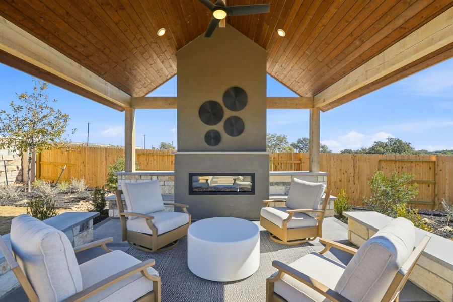 Exterior details and patio area of a home in Prominence, San Antonio (Image 29).