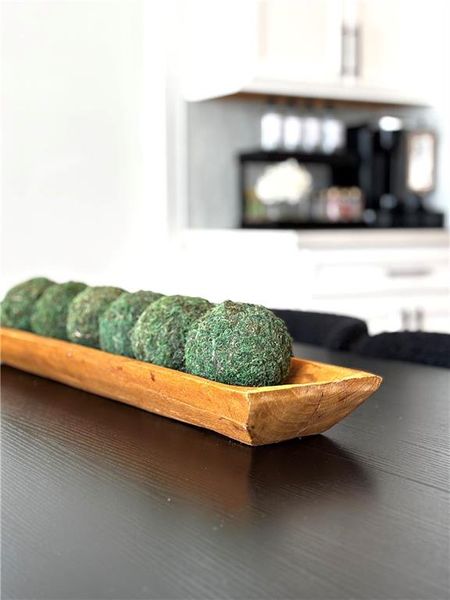 Close-up of interior finishes inside a home in , Locust Grove (Image 21). Close-up of interior finishes inside a home in , Locust Grove (Image 21).