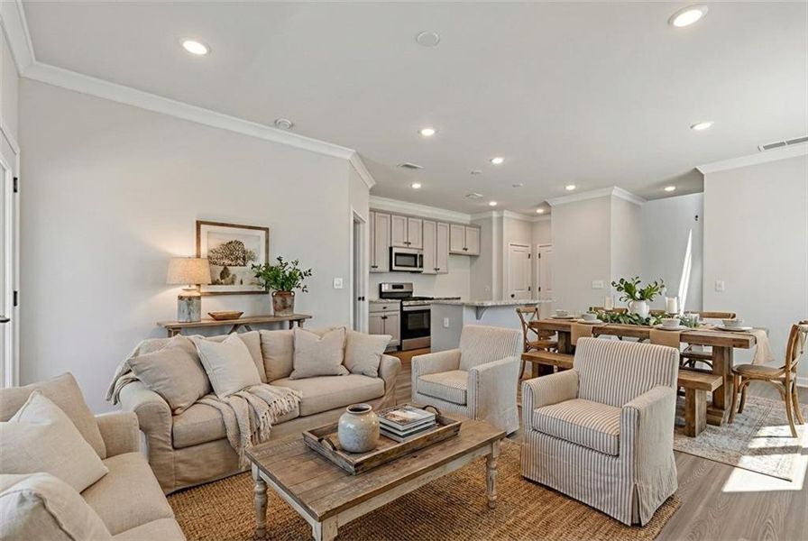 Furnished interior view inside a new home in High Shoals, Dallas (Image 9).