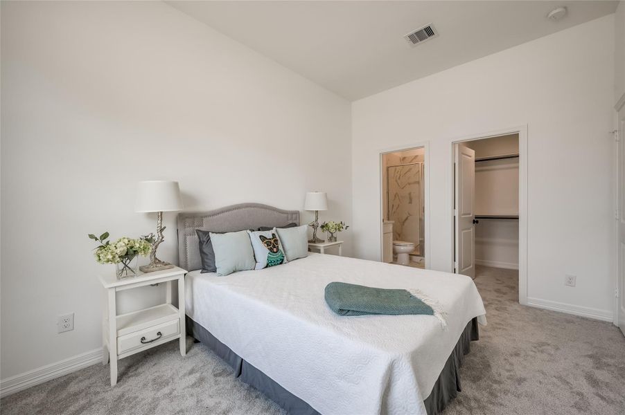 Furnished interior view inside a new home in , Missouri City (Image 7).