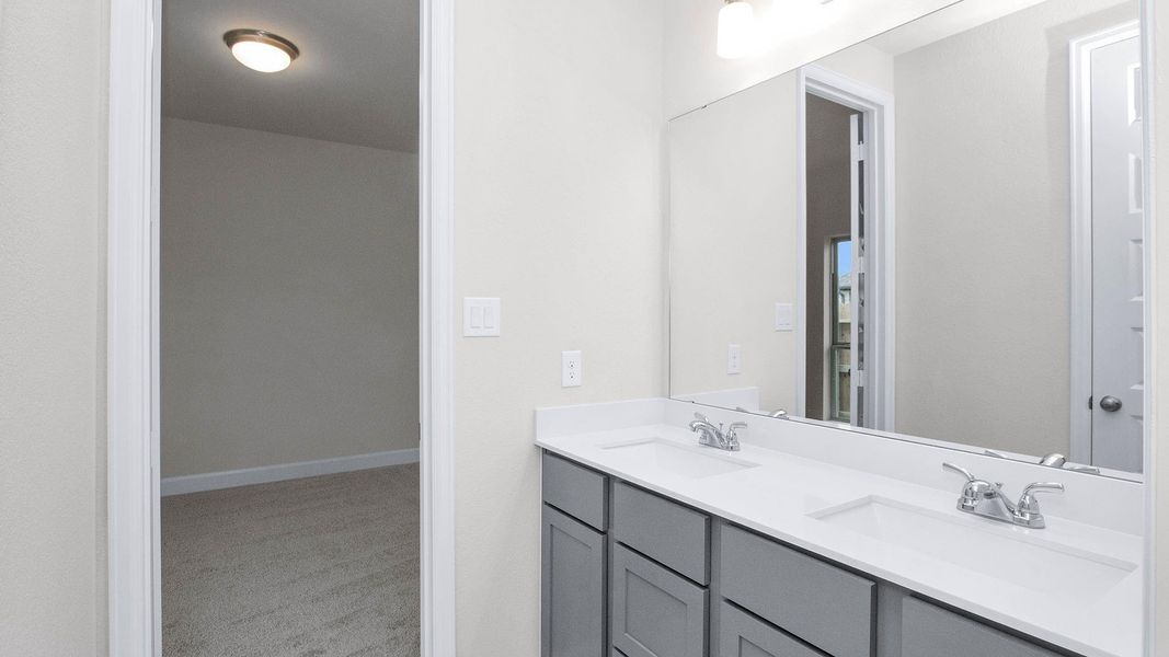 Furnished interior view inside a new home in Everly 45', Hockley (Image 8).