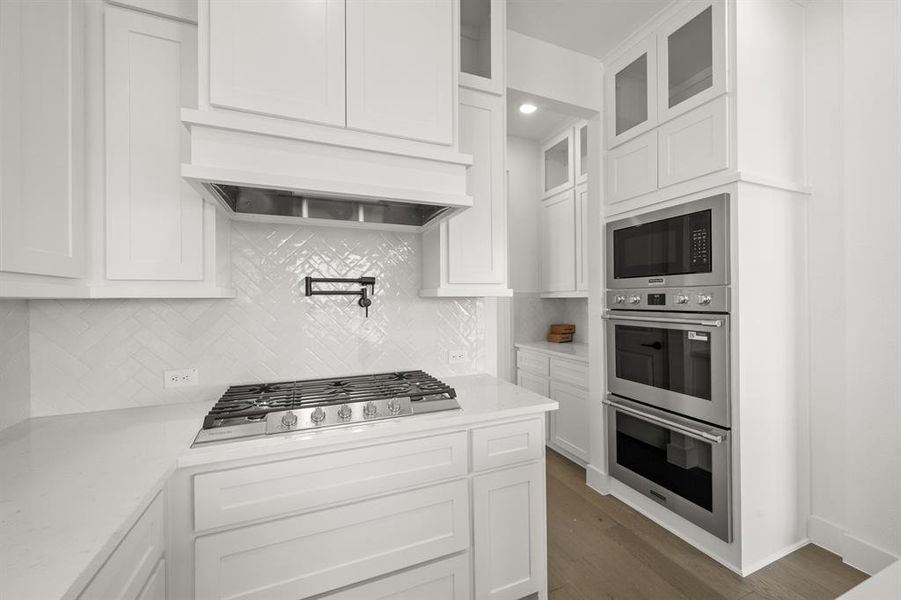 291 Cheyenne Mountain- Kitchen-4