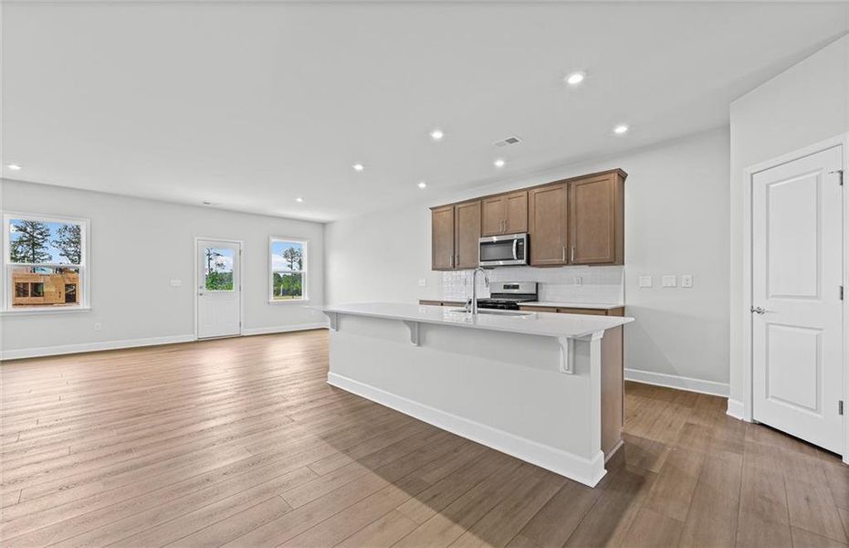 Furnished interior view inside a new home in Anderson Point, McDonough (Image 10).