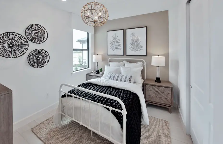 Furnished interior view inside a new home in Talon Preserve on Palmer Ranch, Nokomis (Image 4).