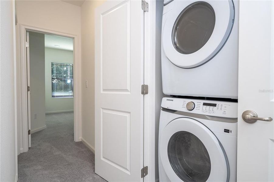 Furnished interior view inside a new home in , Orlando (Image 5).