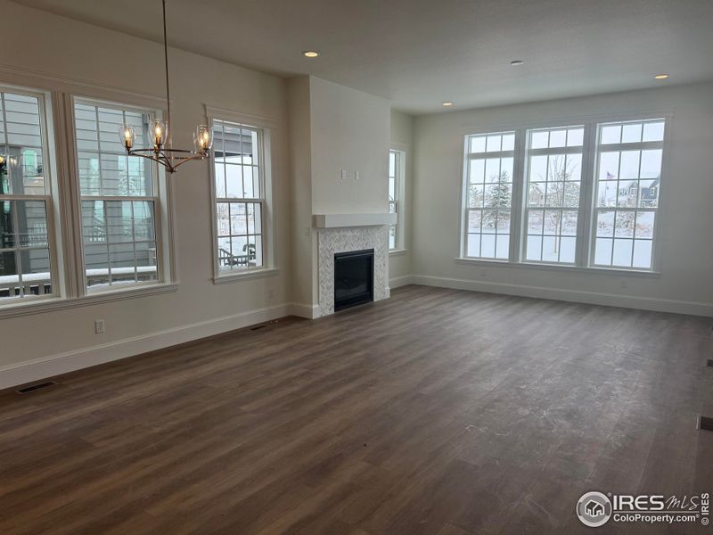 Spacious, unfurnished interior of a new home in Westerly, Erie (Image 14).