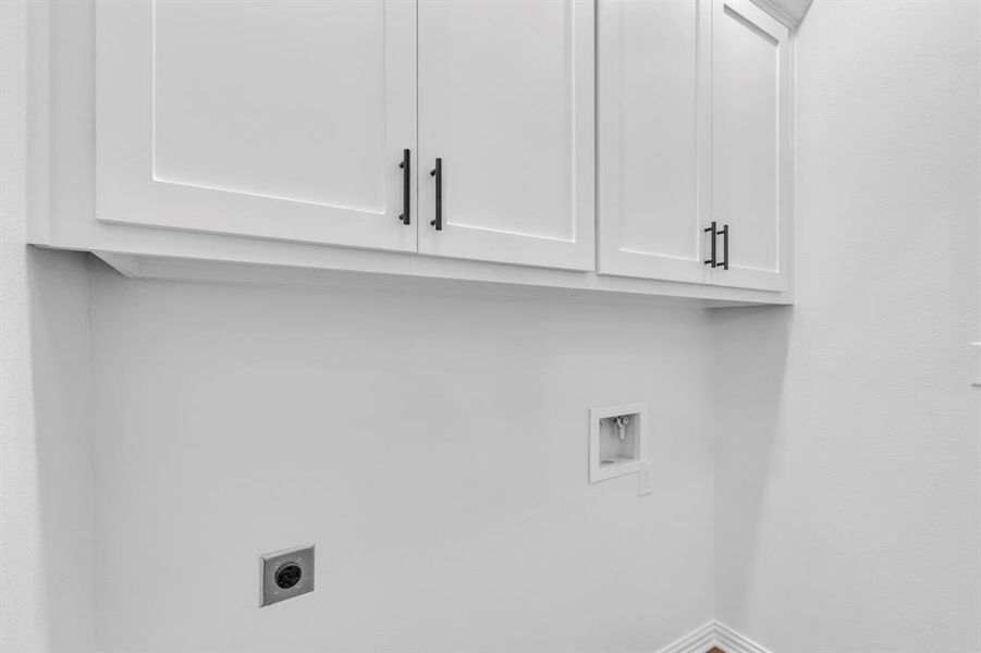 Spacious, unfurnished interior of a new home in , Tyler (Image 15).