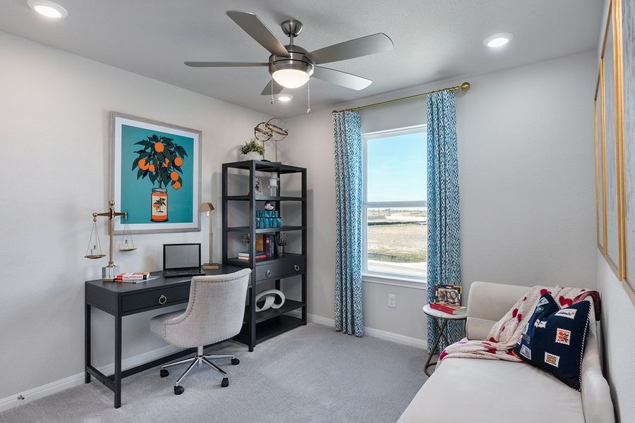 Furnished interior view inside a new home in Longview, Del Valle (Image 11).