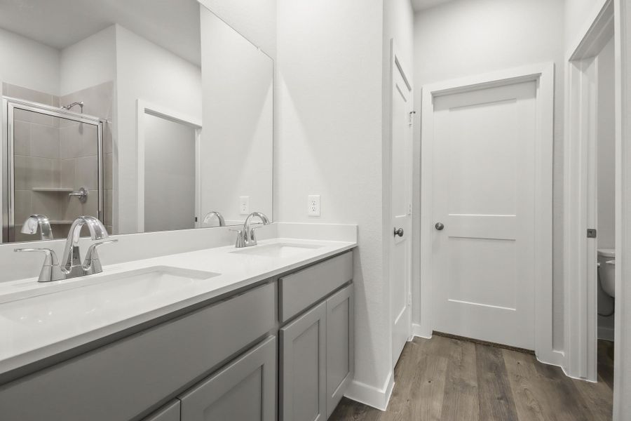 Furnished interior view inside a new home in Maple Woods, Hockley (Image 4).