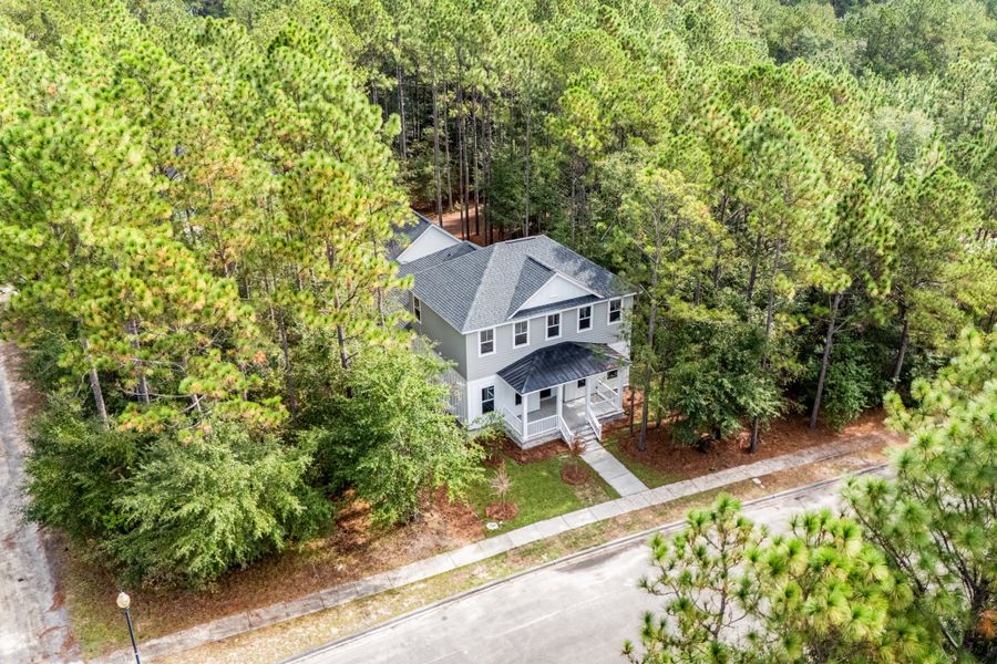 Image 40 of a home in Harmony Township.