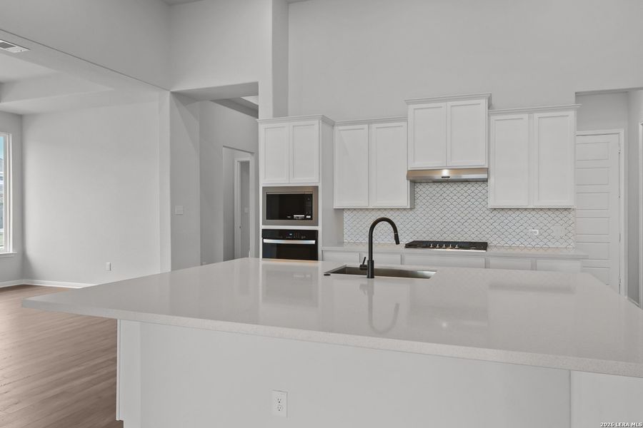 Furnished interior view inside a new home in Buffalo Crossing, Cibolo (Image 12).