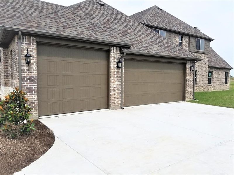 Image 39 of a home in Pecan Grove. Image 39 of a home in Pecan Grove.