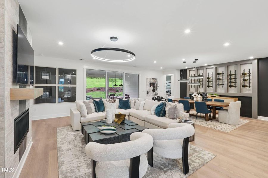 Altis at Serenity_Foxtail Manor Model_Li Altis at Serenity_Foxtail Manor Model_Li