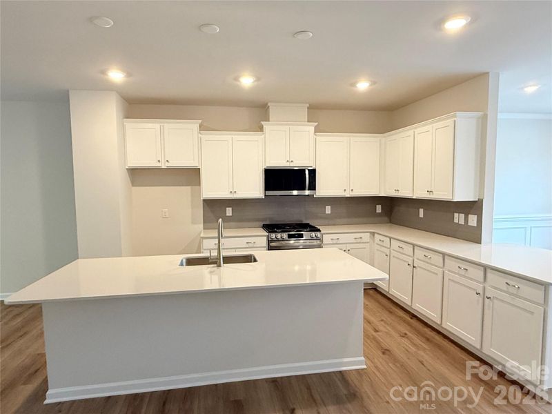 Furnished interior view inside a new home in Village of Waxhaw, Waxhaw (Image 8).