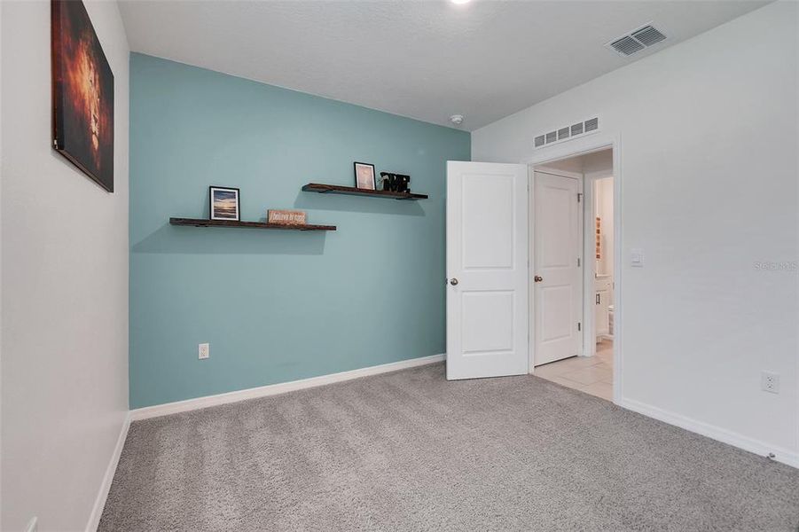 Spacious, unfurnished interior of a new home in Avalon Park Tavares, Tavares (Image 25). Spacious, unfurnished interior of a new home in Avalon Park Tavares, Tavares (Image 25).