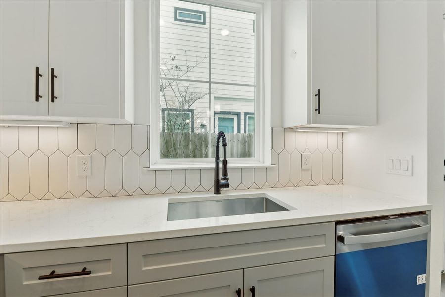 Image 36 of a home in 9902 Clark. Image 36 of a home in 9902 Clark.