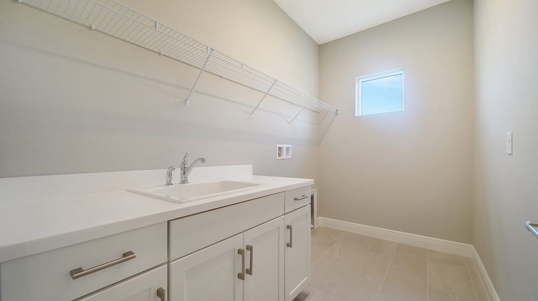 Close-up of interior finishes inside a home in Windward, Sarasota (Image 10).