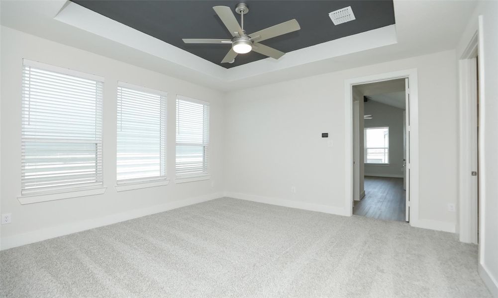 Spacious, unfurnished interior of a new home in Independence Heights, Houston (Image 23). Spacious, unfurnished interior of a new home in Independence Heights, Houston (Image 23).
