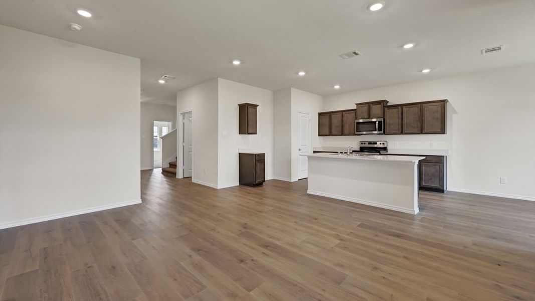 Furnished interior view inside a new home in Oak Valley Estates, Bullard (Image 12). Furnished interior view inside a new home in Oak Valley Estates, Bullard (Image 12).