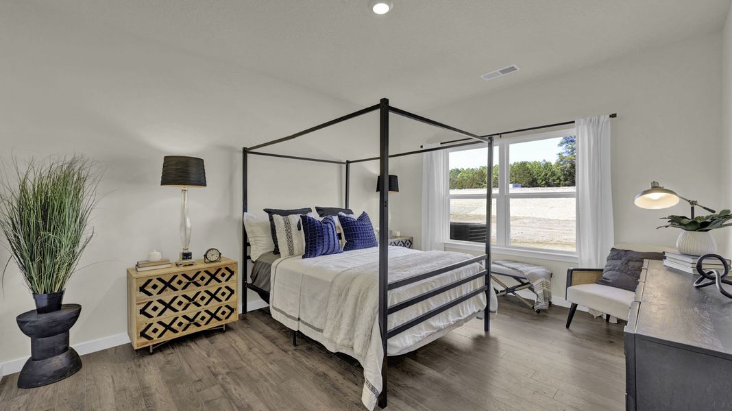 Furnished interior view inside a new home in Fairview Hills, Cleveland (Image 28).
