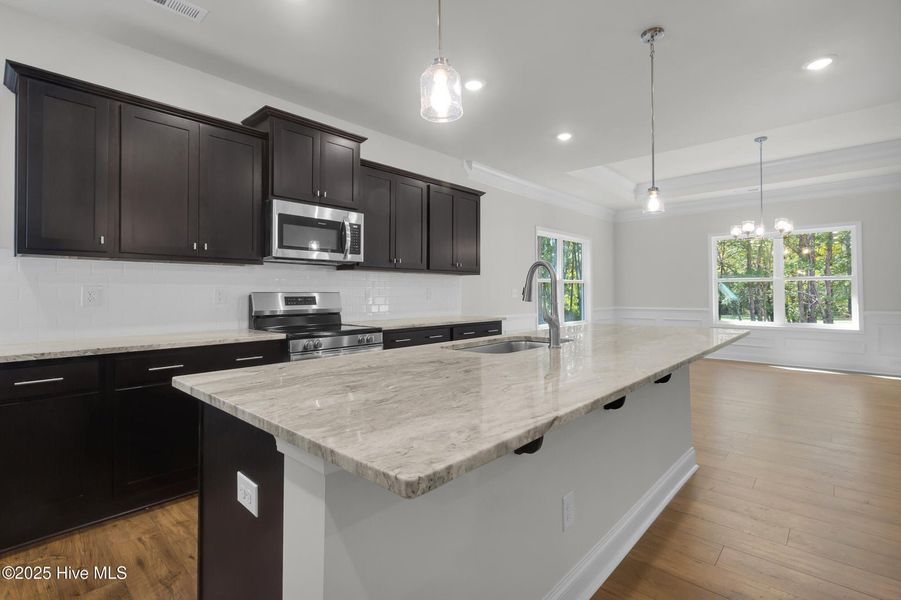 Furnished interior view inside a new home in Fairfield Harbour, New Bern (Image 7).