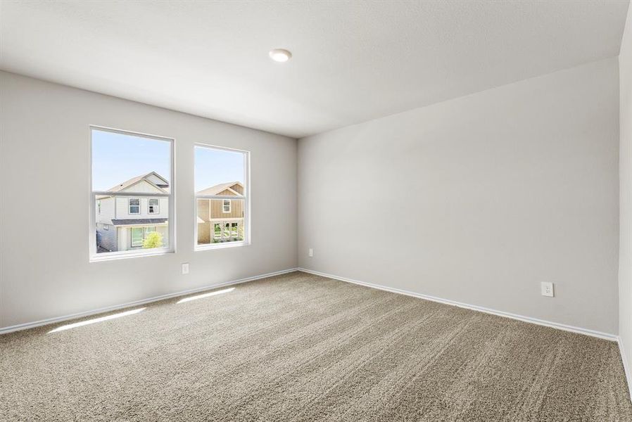 Spacious, unfurnished interior of a new home in Orchard Village, Fort Worth (Image 28).