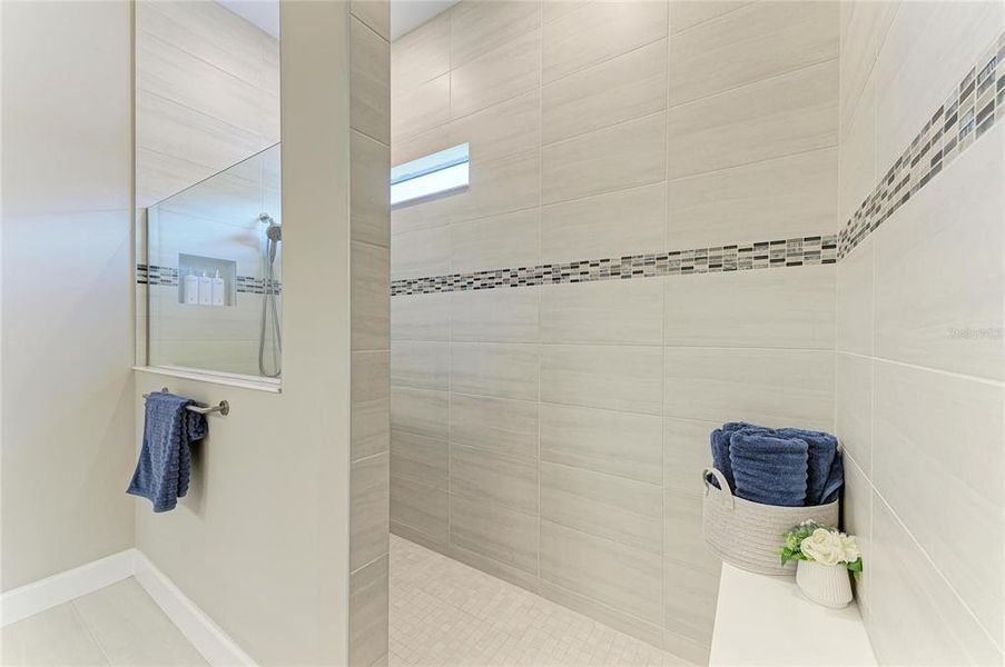 Close-up of interior finishes inside a home in , Englewood (Image 25). Close-up of interior finishes inside a home in , Englewood (Image 25).