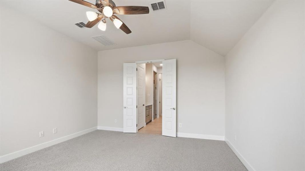 Spacious, unfurnished interior of a new home in Ventana, Fort Worth (Image 18). Spacious, unfurnished interior of a new home in Ventana, Fort Worth (Image 18).