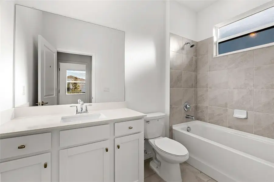 Furnished interior view inside a new home in Rye Ranch, Parrish (Image 14).