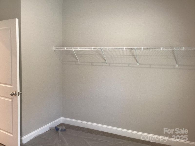 Image 28 of a home in .