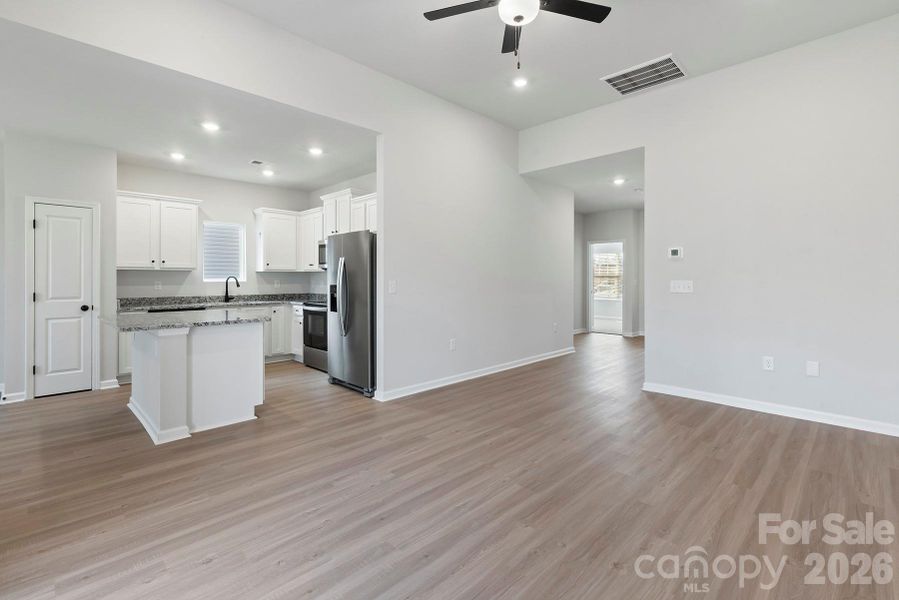 Spacious, unfurnished interior of a new home in Knights Bridge, Richburg (Image 13).