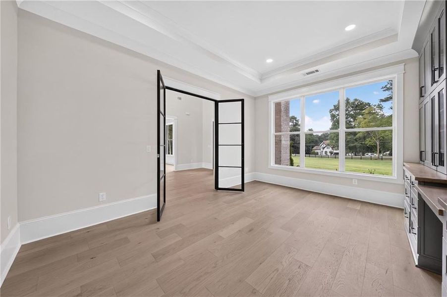 Spacious, unfurnished interior of a new home in , Monroe (Image 24).