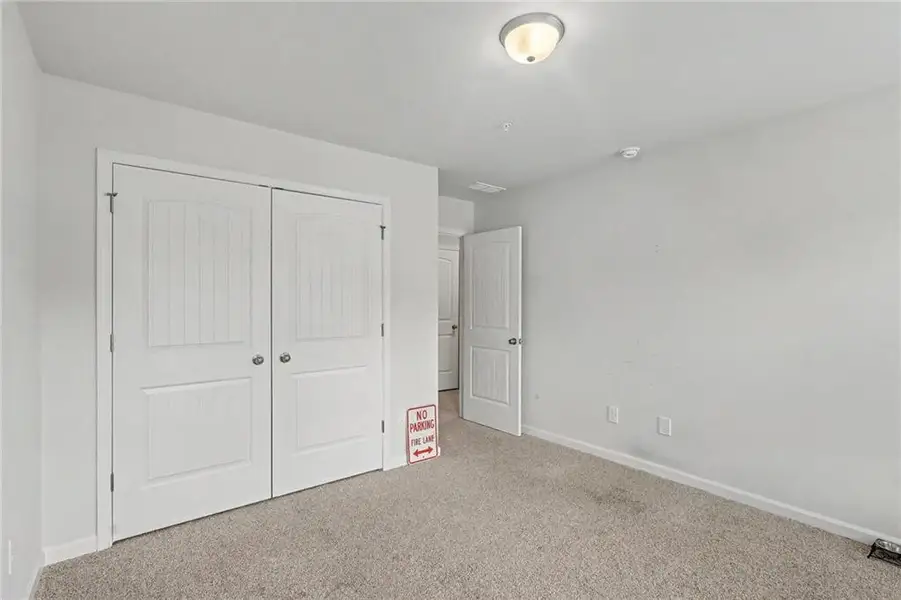 Spacious, unfurnished interior of a new home in , Atlanta (Image 21).