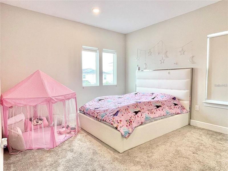 Furnished interior view inside a new home in Parkview Reserve, Orlando (Image 54).