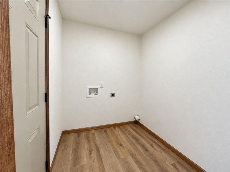 Spacious, unfurnished interior of a new home in , Ellijay (Image 14). Spacious, unfurnished interior of a new home in , Ellijay (Image 14).