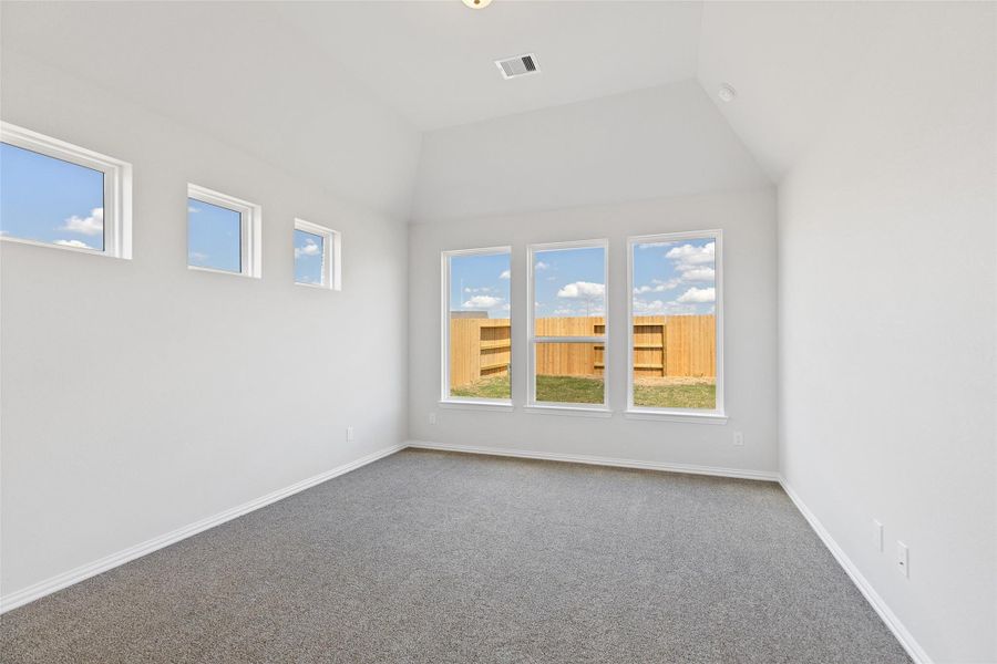 Spacious, unfurnished interior of a new home in Oakwood Estates, Waller (Image 32).